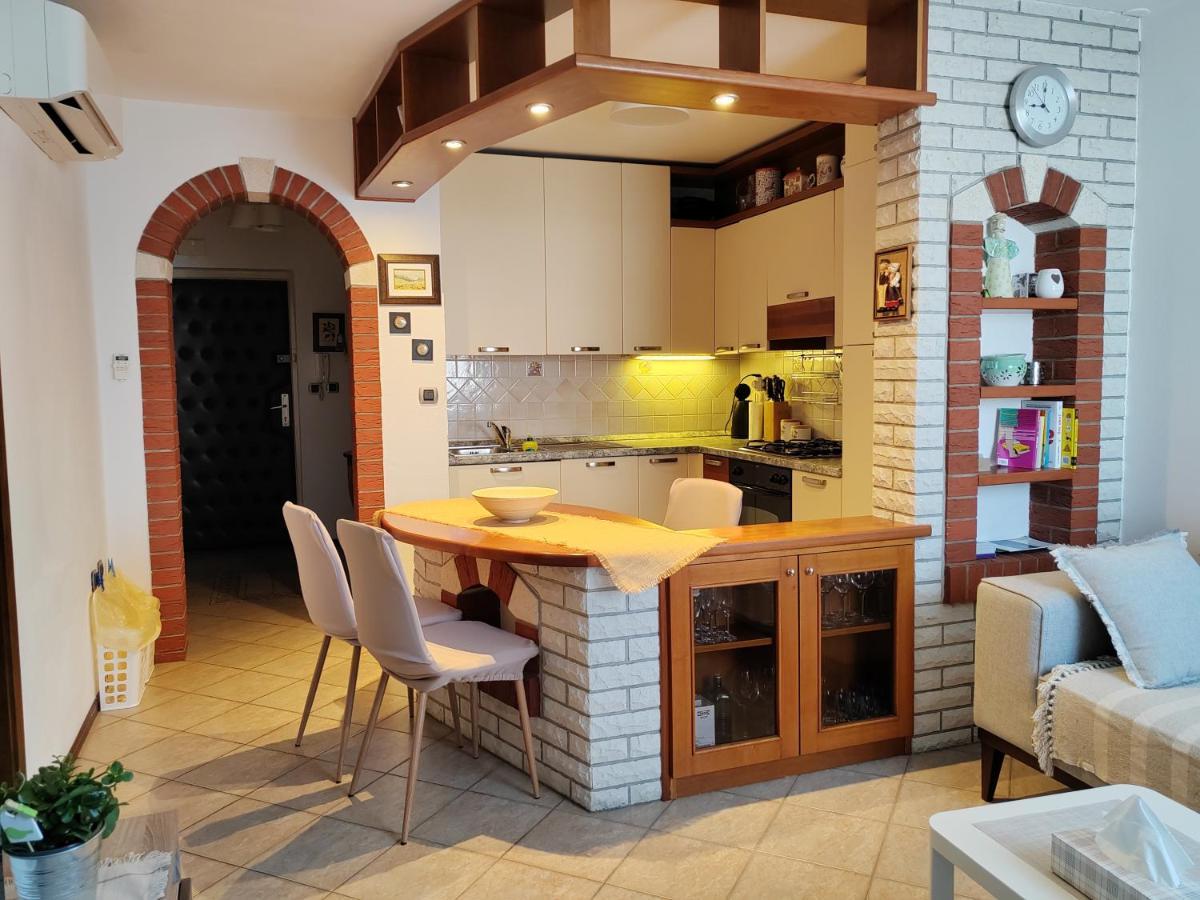 App Mirjana Apartment Novigrad  Exterior photo